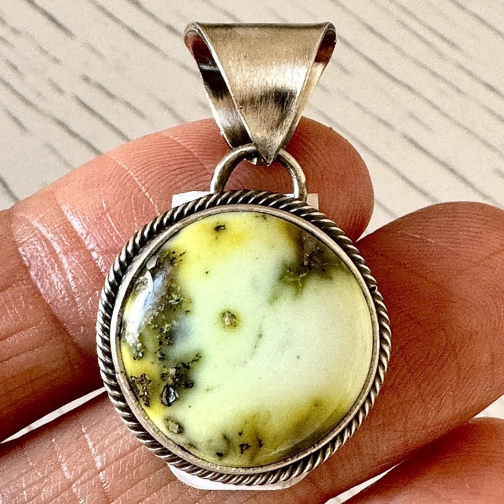 Navajo Palomino Turquoise Pendant 1.25in Skeets Round Sterling Native American